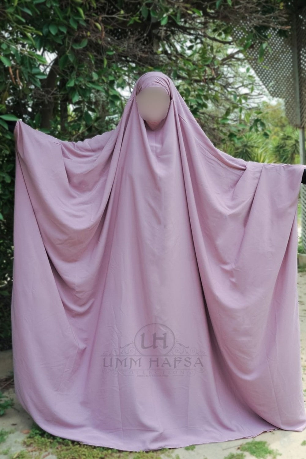 Big jilbab Saoudien Umm Hafsa