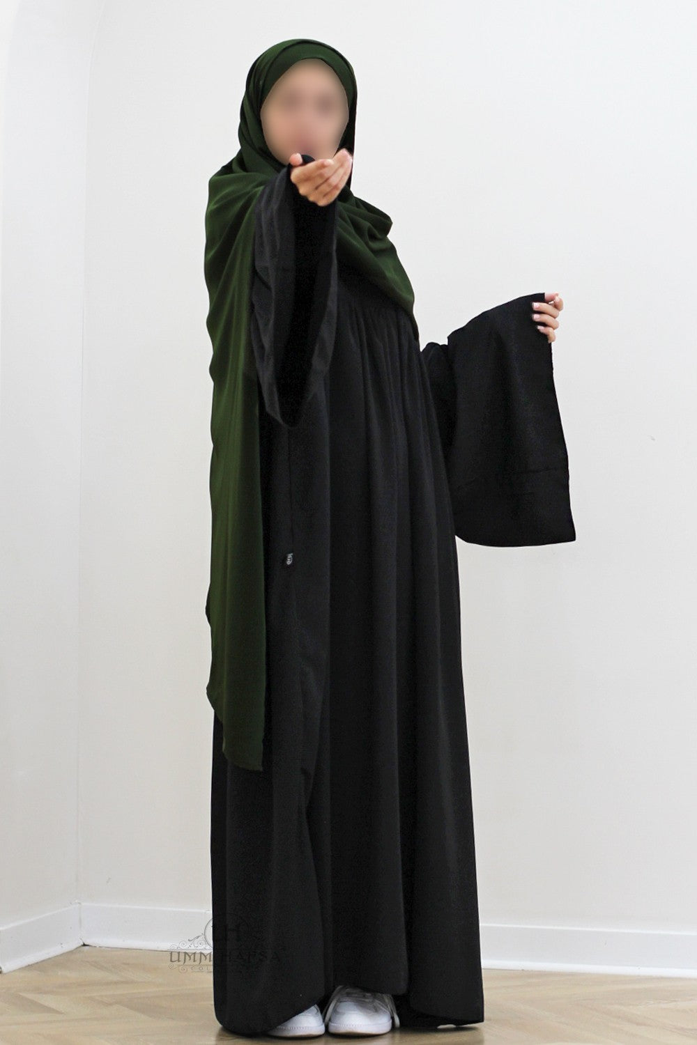 Abaya Malika by Umm Hafsa