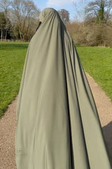 Big jilbab Saoudien Umm Hafsa