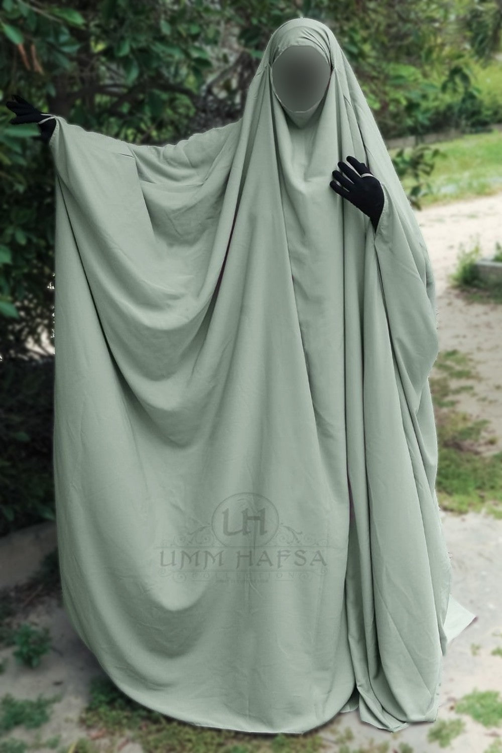 Big jilbab Saoudien Umm Hafsa