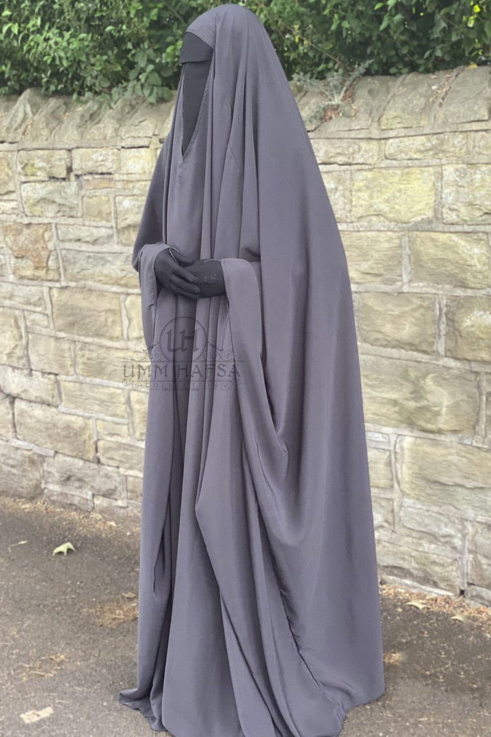 Big Jilbab Saoudien Umm Hafsa Col V