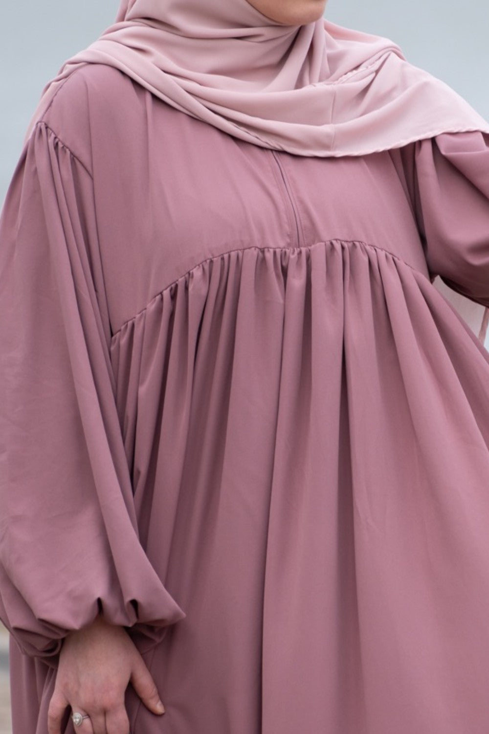 Abaya manche ballon Umm Hafsa