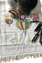 Tapis de Prière à Colorier – Personnalisable avec 12 Marqueurs Textiles | Apprentissage Ludique et Spirituel pour Enfants