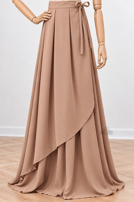 Jupe Portefeuille by Umm Hafsa – Longue, Ample et Fluide – Woolpeach Premium